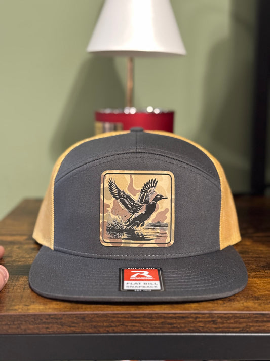 Charcoal/Old Gold Camo Duck 7 Panel